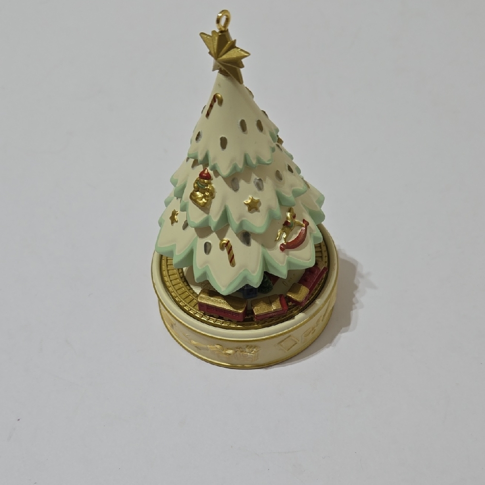 Hallmark Keepsake Vintage 100 Years Of Helping People Christmas Tree Ornament
